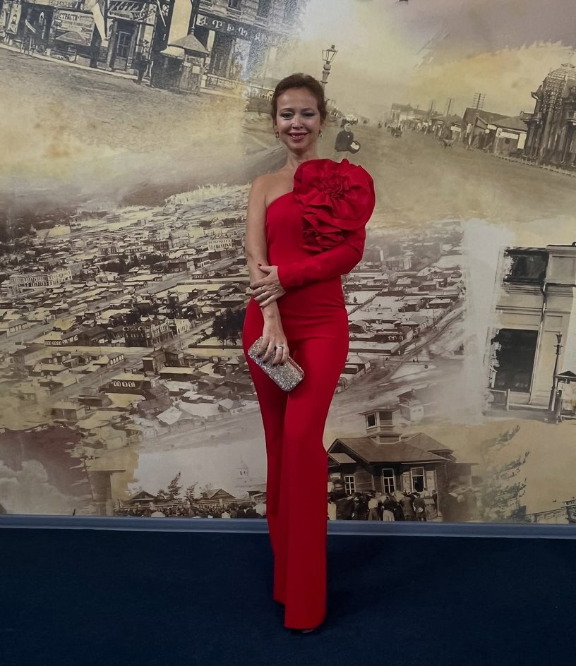 Елена Захарова Елена Захарова