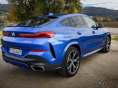 slide image for gallery: 25204 | BMW X6