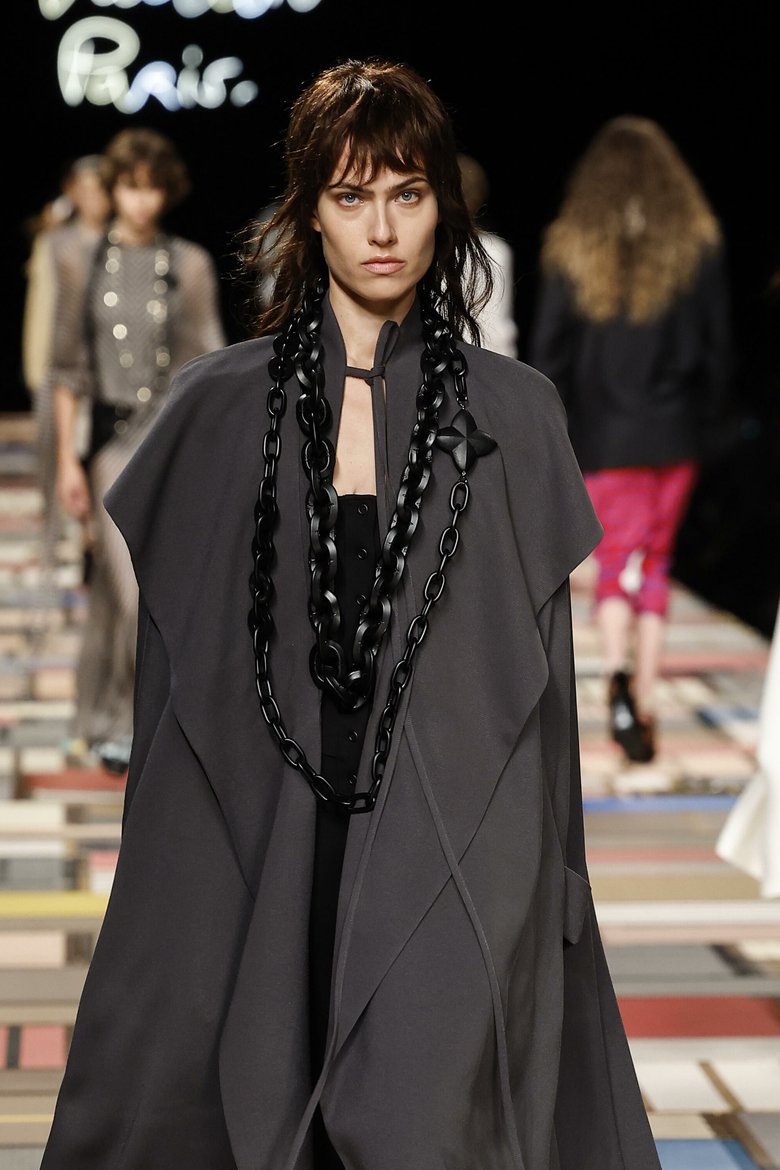 Показ Louis Vuitton Показ Louis Vuitton