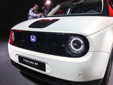 slide image for gallery: 24180 | Honda e Prototype