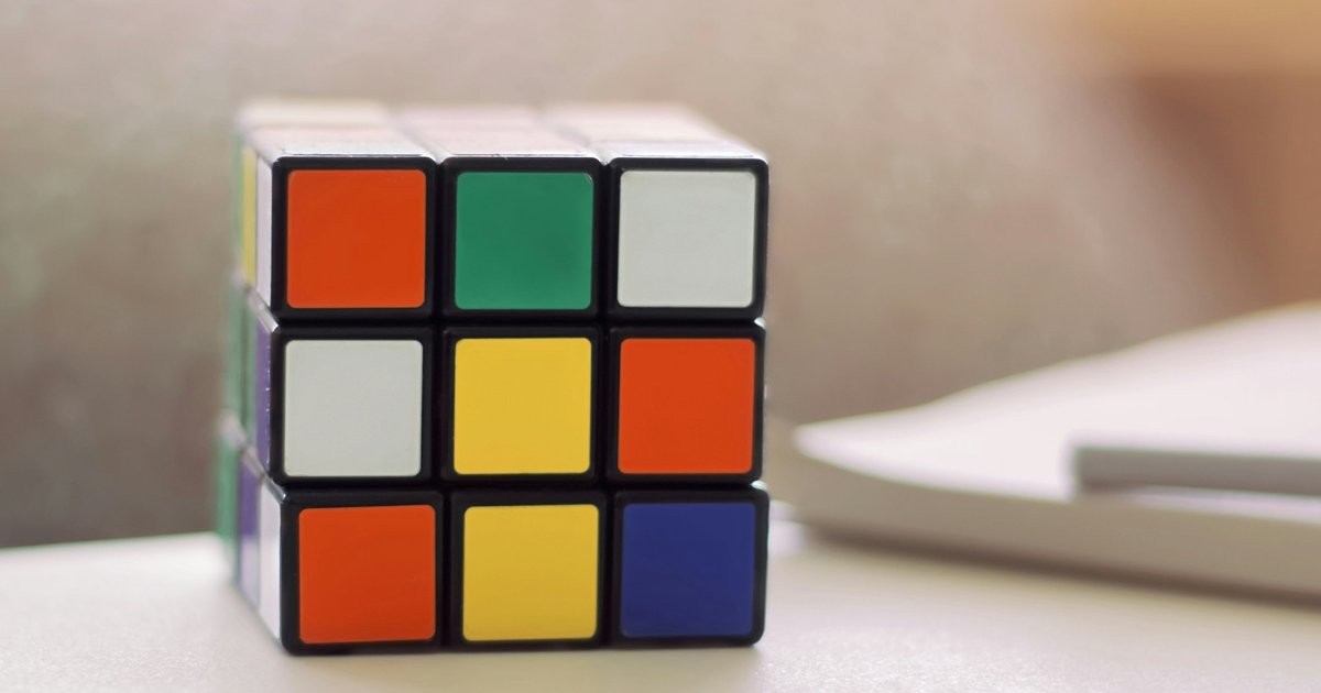 Головоломка как искусство: 50 лет кубику Рубика и почему он стал хитом