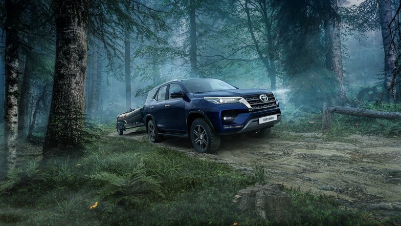 slide image for gallery: 26345 | Toyota Fortuner (c)