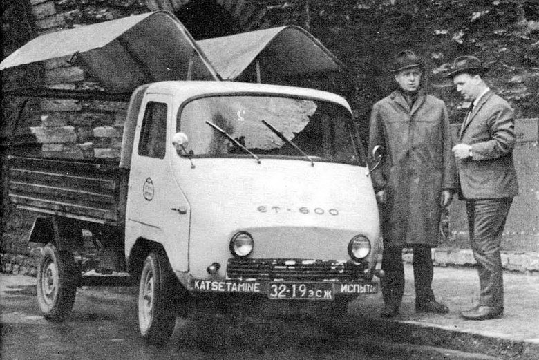Эстонский ЭТ-600, по сути &mdash; первый в СССР переднеприводный автомобиль