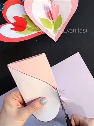 Как создать открытки своими руками?