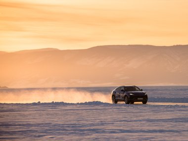 slide image for gallery: 27834 | Lamborghini