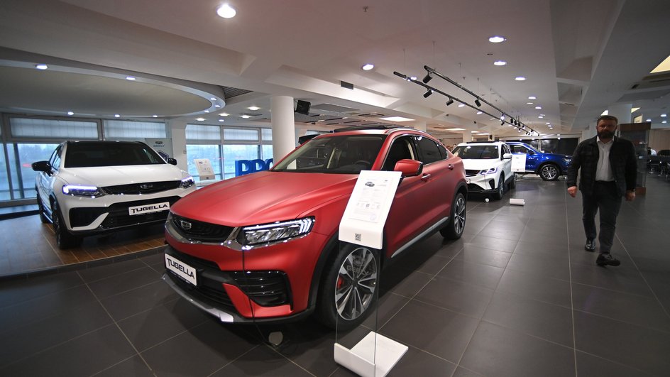 Репортаж: Официальный дилер Geely "АвтоСпецЦентр" в Москве Репортаж: Официальный дилер Geely "АвтоСпецЦентр" в Москве
