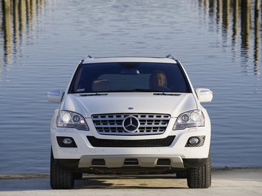 slide image for gallery: 25638 | Mercedes-Benz M 320 CDI AT 2006 г.