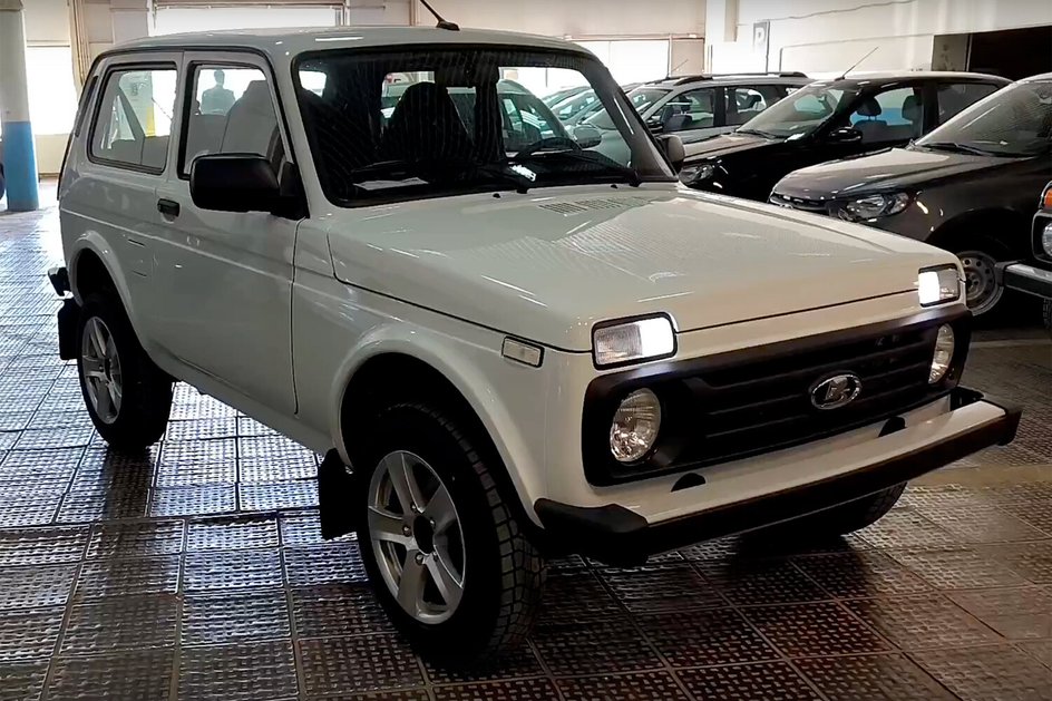 Lada Niva Legend