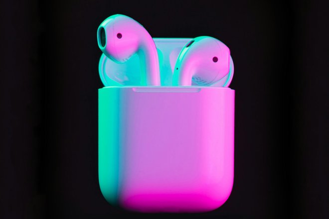 AirPods