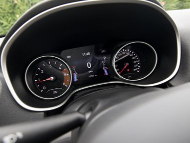 slide image for gallery: 23852 | Интерьер Jeep Compass