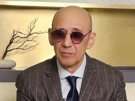 Роман Цветков Роман Цветков