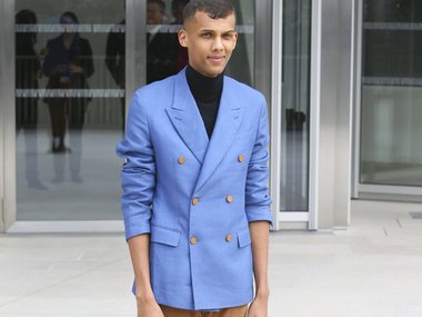 Slide image for gallery: 16260 | Stromae на показе Louis Vuitton, 2015 год. Фото: legion-media.ru