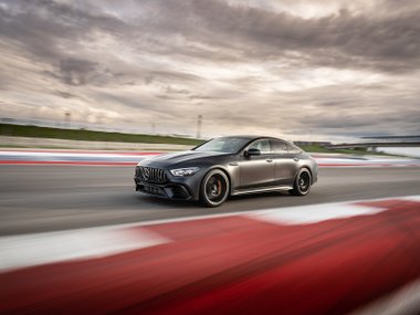 slide image for gallery: 24153 | Mercedes