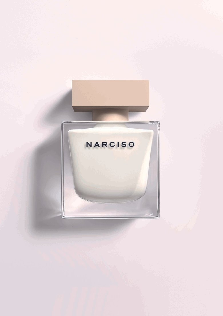 Многие знают известную линию ароматов Narciso Rodriguez for her, которой в 2014 году исполнилось 11 лет. С этого ноября знаменитое парфюмерное семейство пополнилось одноименным ароматом NARCISO