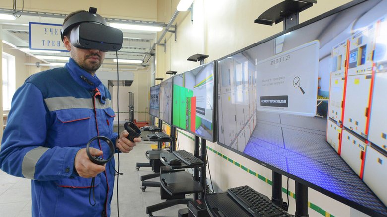 VR-тренажер для обучения технике безопасности на Электрохимческом заводе. Фото: «Страна Росатом»