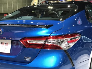 slide image for gallery: 25327 | Toyota Camry