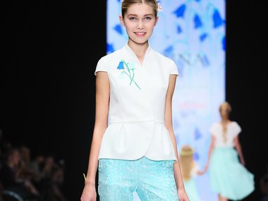 Slide image for gallery: 5810 | Показ коллекции Zarina & Наталья Водянова