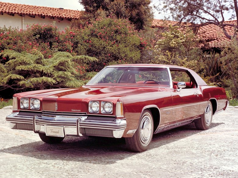 Oldsmobile Toronado 1973 года