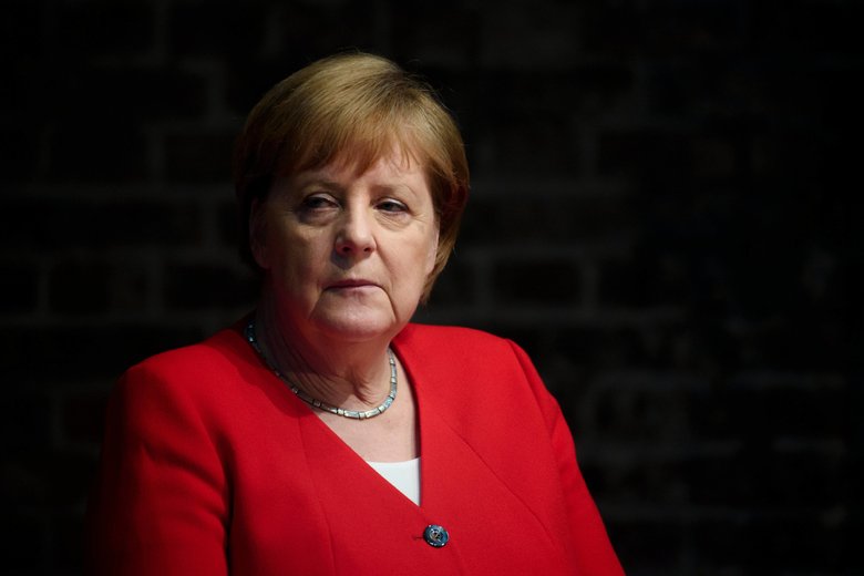 Ангела Меркель — красотка, сердцеедка, пионер. Что известно о личной жизни канцлера Германии