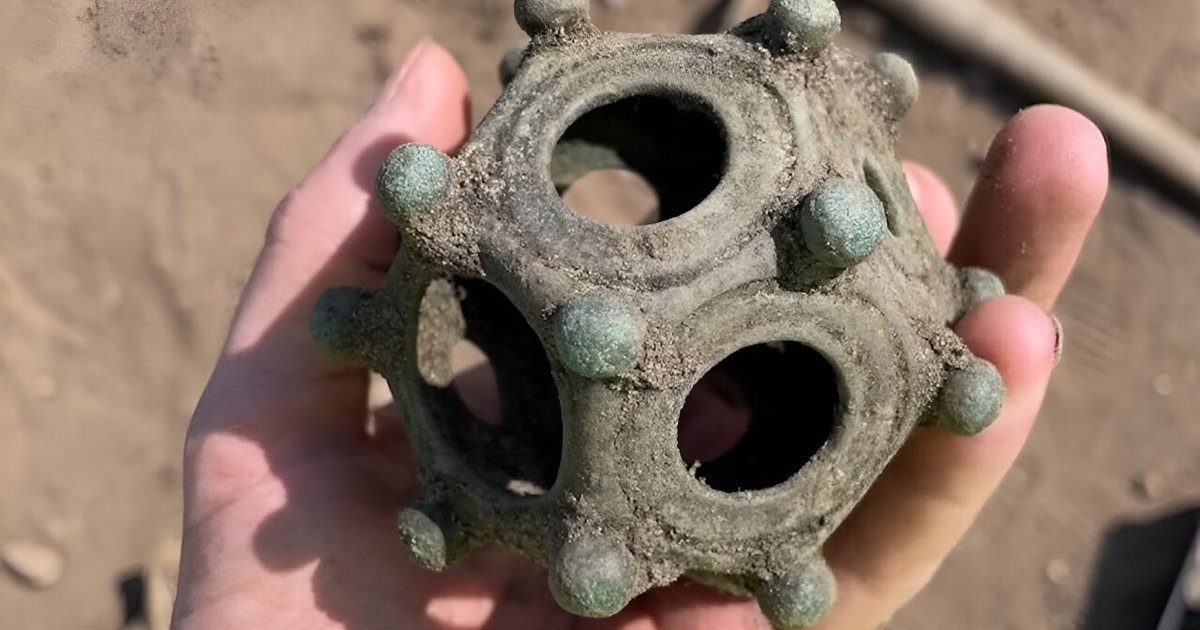 Найден древний римский артефакт необычной формы