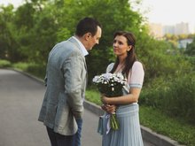 Егор Бероев и Ксения Алферова в фильме «На солнце вдоль рядов кукурузы»