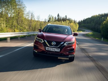 slide image for gallery: 28079 | Nissan Qashqai