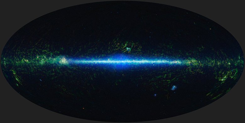 Эта мозаика состоит из изображений, покрывающих все небо, сделанных широкоугольным инфракрасным обзором (WISE) в рамках публикации WISE All-Sky Data Release за 2012 год. Наблюдая за космосом, аппарат может искать в нем слабые объекты, такие как далекие галактики. Фото: NASA