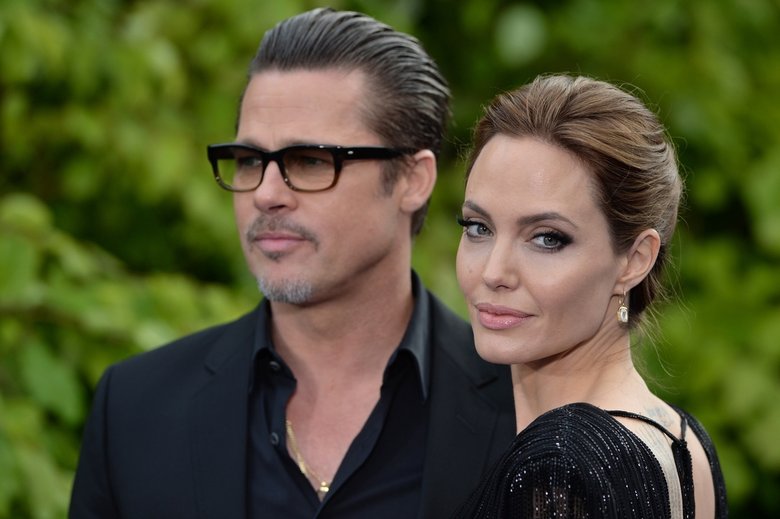 Анджелина Джоли и Брэд Питт тайно поженились во Франции