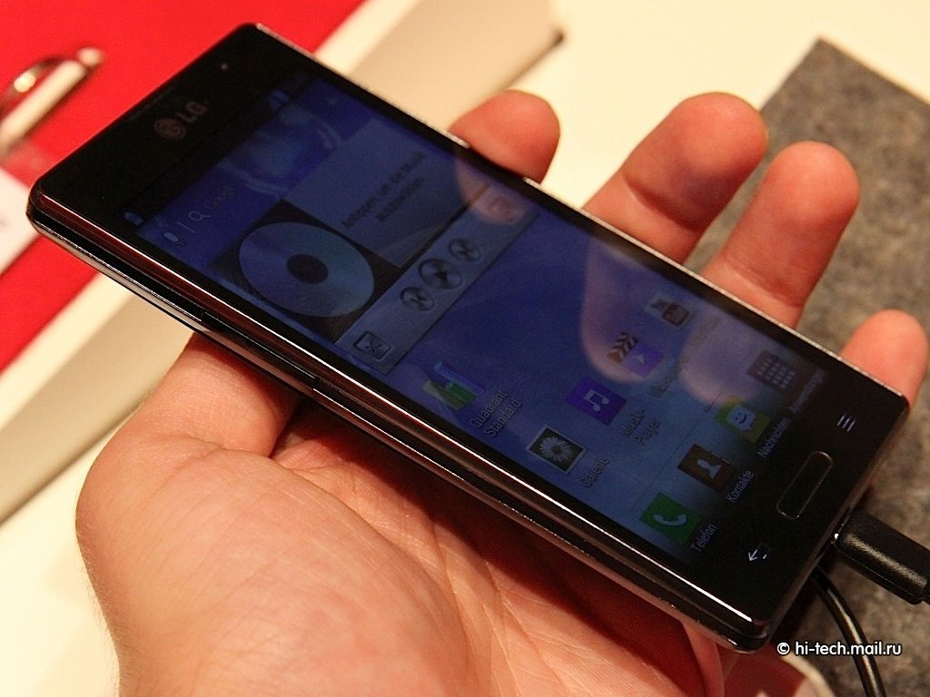 LG на IFA 2012: новый смартфон с большим экраном LG Optimus L9 - Hi-Tech  Mail.ru