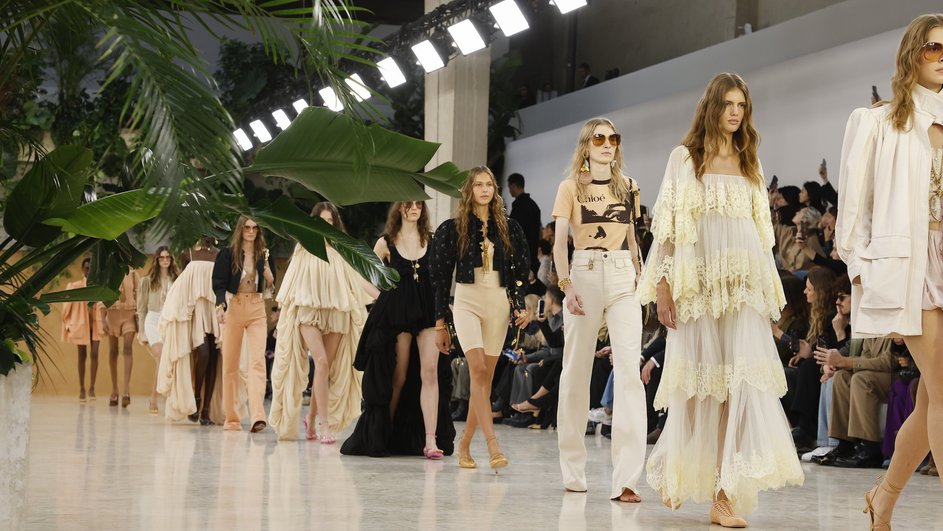 Показ Chloe Показ Chloe