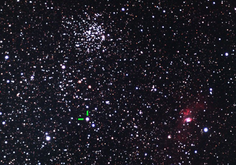 Новая Кассиопеи 2021 (V1405 Cas), сфотографированная 22/23 марта 2021 года на удаленном телескопе Mini-Robotic Observatory. В кадре видны туманность «Пузырь» (NGC 7635) и рассеянное звездное скопление Messier 52. / Филипп Романов/Saint Mary’s University