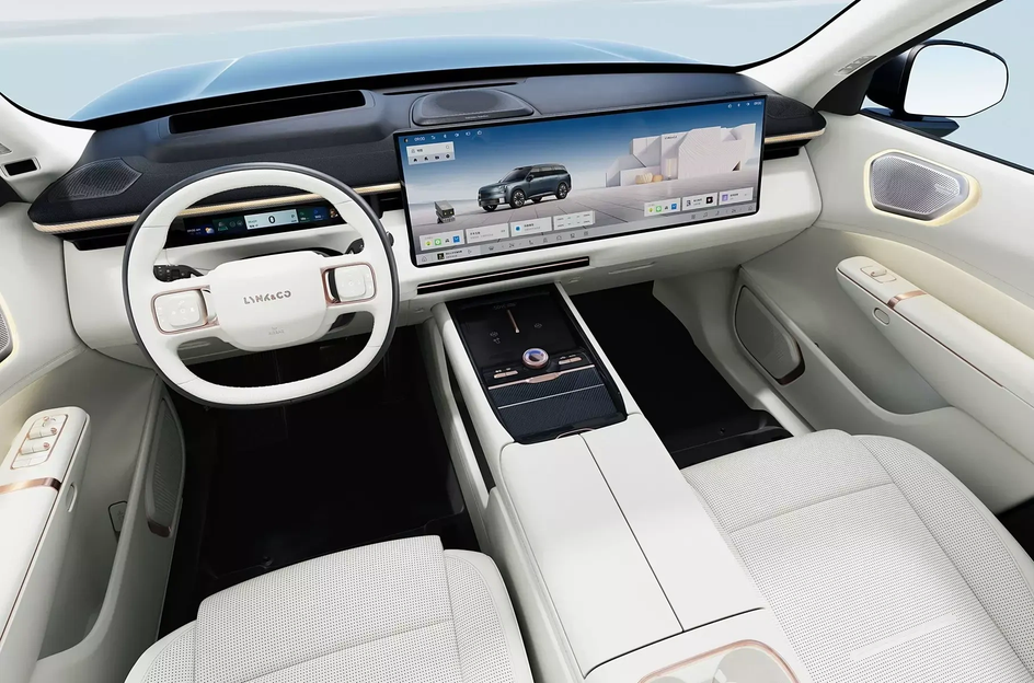 Раскрыта стоимость брутального кроссовера Lynk & Co 900, созданного Geely и Volvo Раскрыта стоимость брутального кроссовера Lynk & Co 900, созданного Geely и Volvo