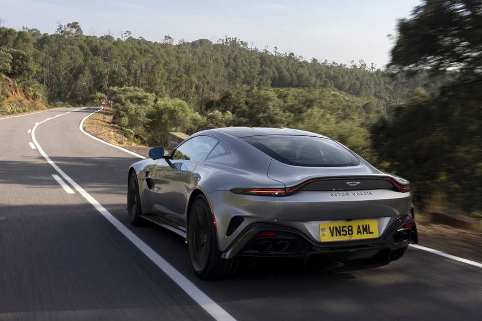 Aston Martin Vantage