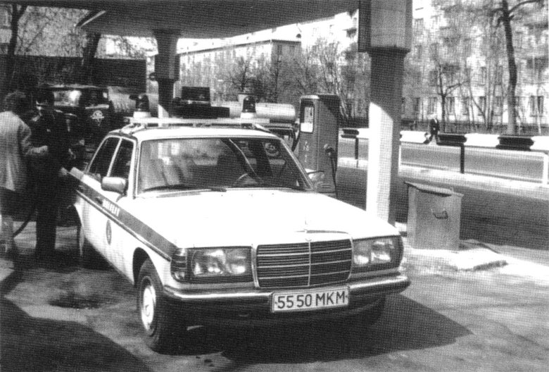 Mercedes-Benz W123 на службе в милиции было довольно много