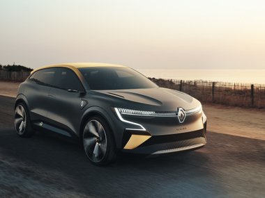 slide image for gallery: 26771 | Renault Megane eVision