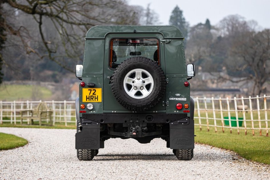 На аукцион выставили редчайший Land Rover короля Чарльза На аукцион выставили редчайший Land Rover короля Чарльза