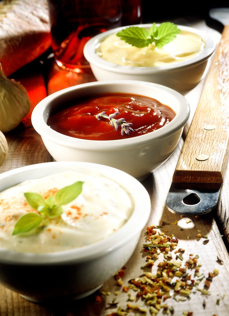 Овощные соусы и заправки на основе йогурта — идеальный вариант для тех, кто следит за фигурой