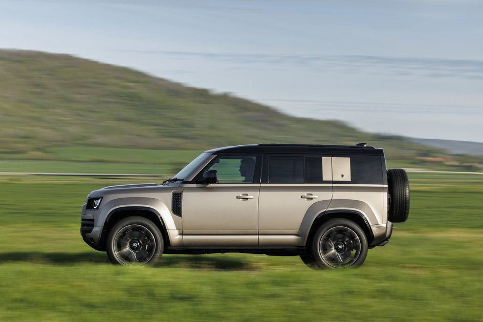 Land Rover Defender Octa