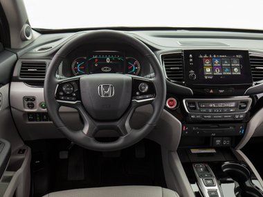 slide image for gallery: 25304 | Honda Pilot