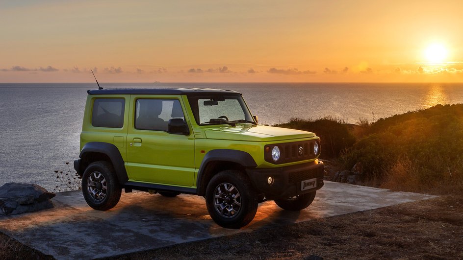 Трехдверный Suzuki Jimny официально представлен на российском рынке