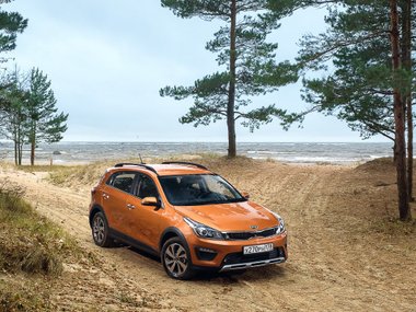 slide image for gallery: 23485 | Kia Rio X-Line