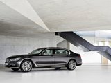 slide image for gallery: 16506 | BMW 7