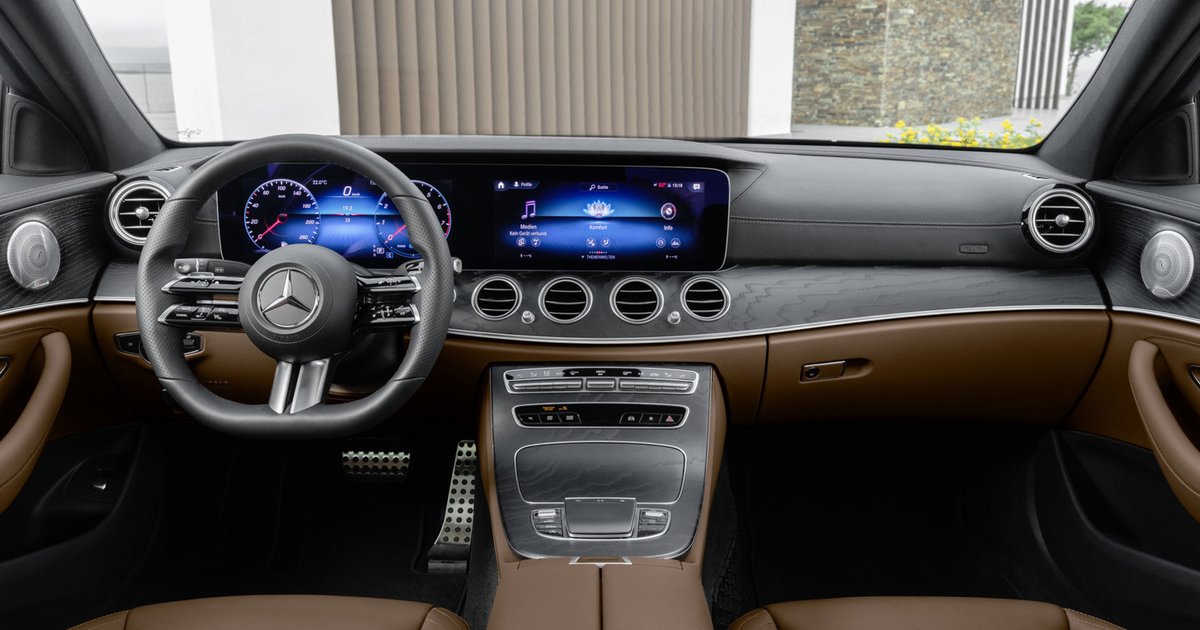 Mercedes benz e class интерьер