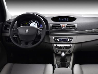 slide image for gallery: 27820 | Renault Megane III рестайлинг