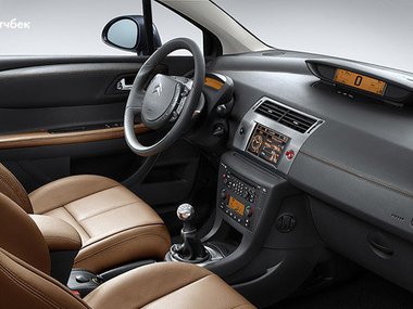 slide image for gallery: 27088 | Citroen C4 I