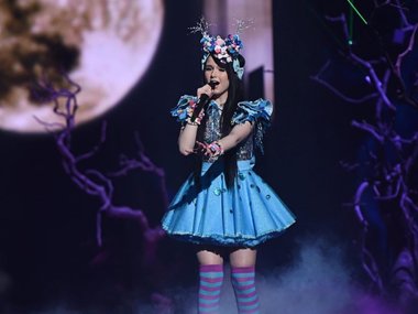 Slide image for gallery: 6342 | 18-летняя певица из Германии Джейми-Ли пела на конкурсе о призраках. Ее песня «Ghost», на удивление, заняла последнее место, но посмотреть на сказочный образ девушки было очень интересно. @eurovision
