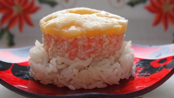 Форель с рисом в духовке