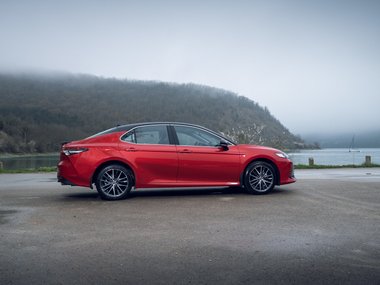 slide image for gallery: 27890 | Toyota Camry 2021