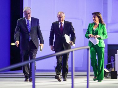 Маргарита Симоньян, Владимир Путин и Касым-Жомарт Токаев на ПМЭФ-2022 Маргарита Симоньян, Владимир Путин и Касым-Жомарт Токаев на ПМЭФ-2022