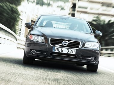 slide image for gallery: 26543 | Volvo S80